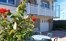 TY ANN maison avec jardin clos de mur, à proximité des commerces et à 3km des plages