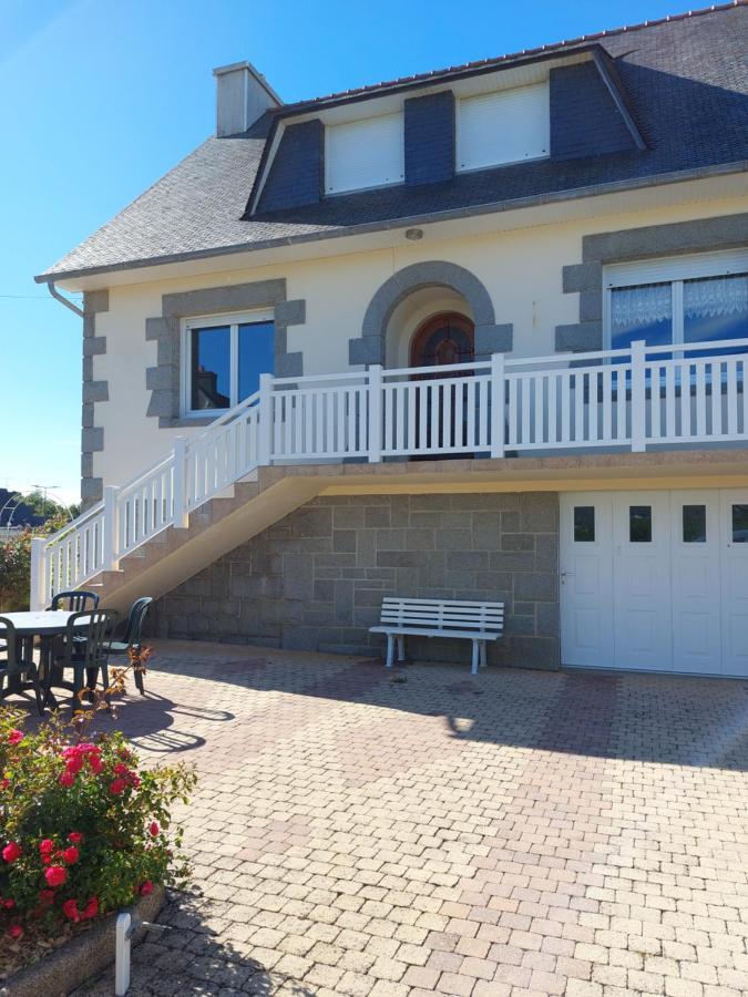 TY ANN maison avec jardin clos de mur, à proximité des commerces et à 3km des plages Penvénan Extérieur photo